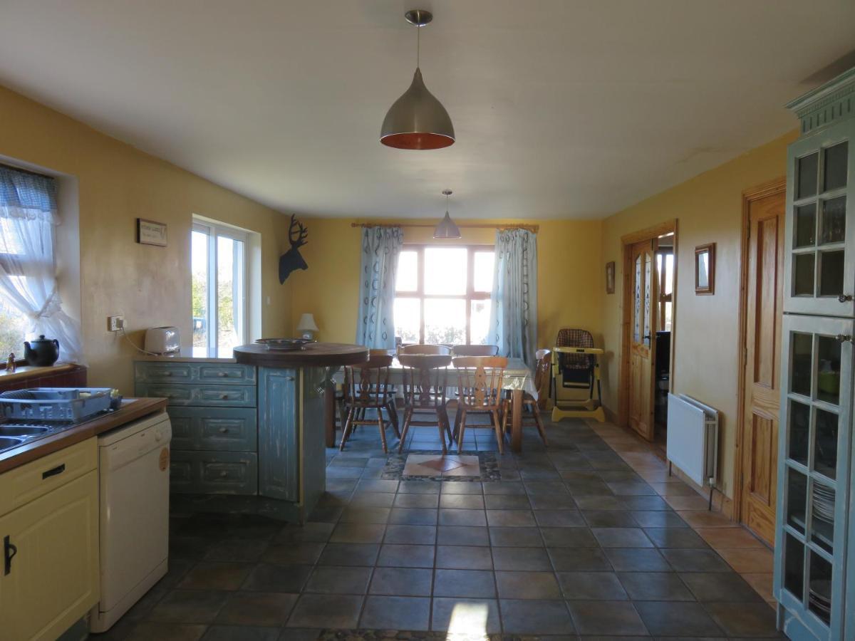 Bunkhouse - Letterfrack Farm Villa Exterior foto
